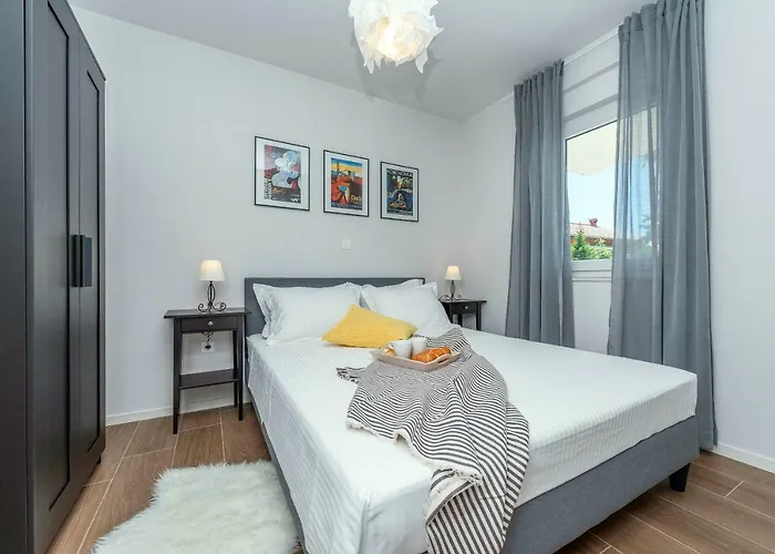 Black&beauty アパート *